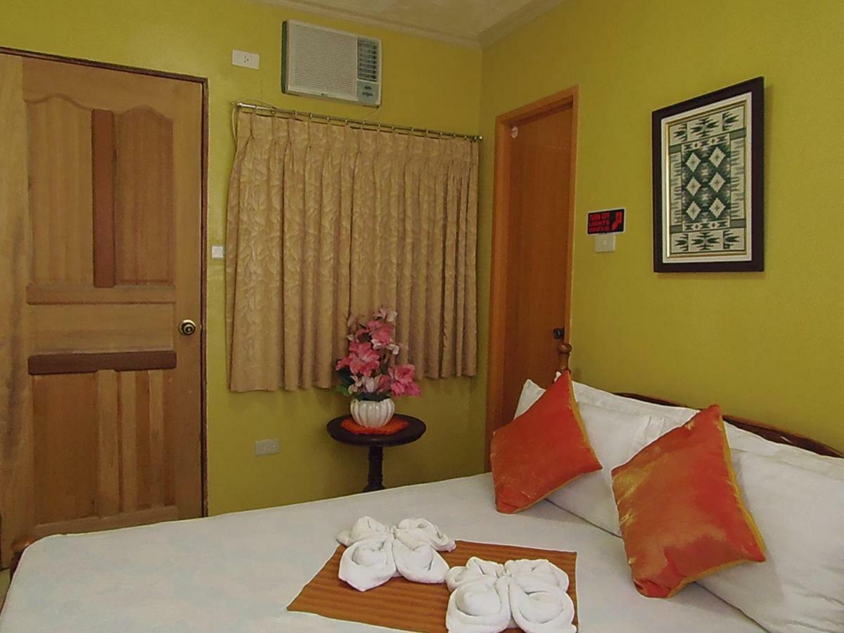 Palanca Guest House Coron Exterior photo